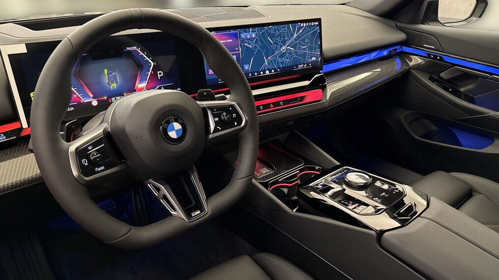 BMW Serii 5, 520