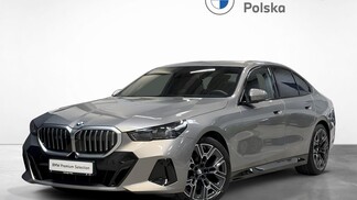 BMW Serii 5, 520