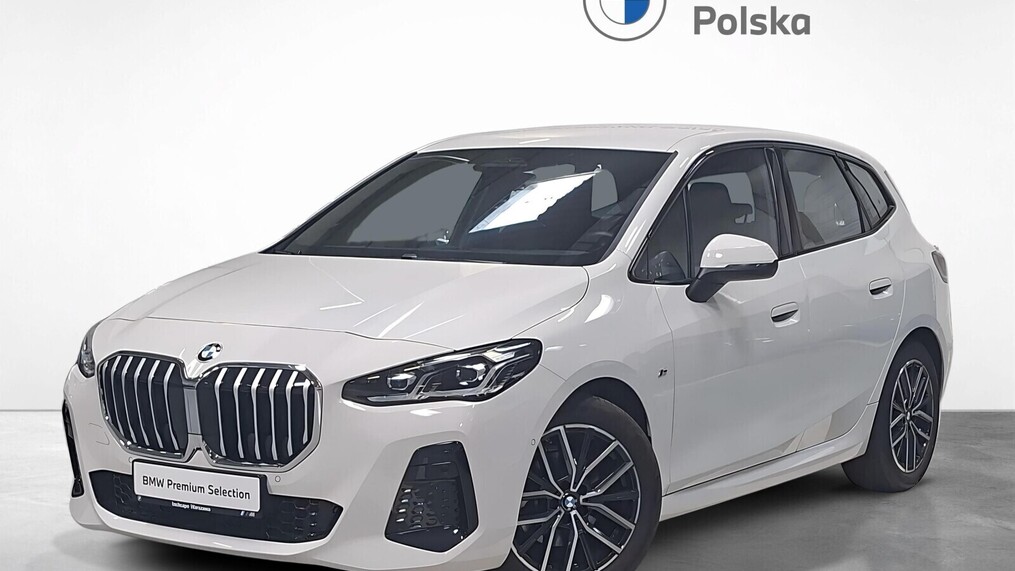 BMW Serii 2, 218