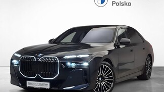 BMW Serii 7, 740