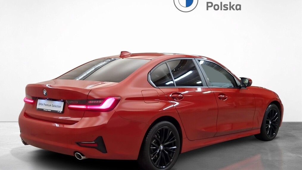 BMW Serii 3, 318