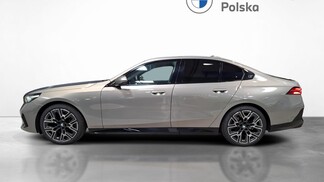 BMW Serii 5, 520