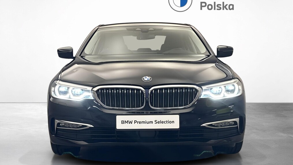 BMW Serii 5, 530