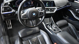 BMW Serii 3, 330