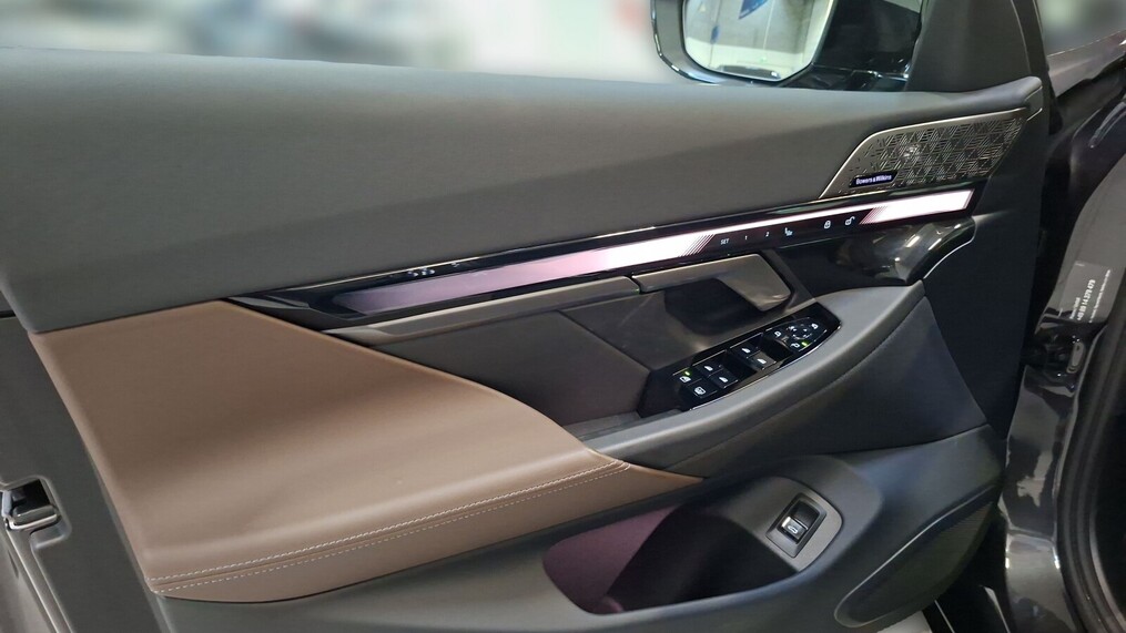 BMW Serii 5, 550