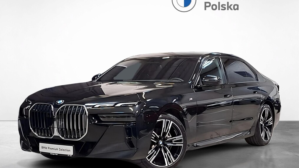 BMW Serii 7, 740