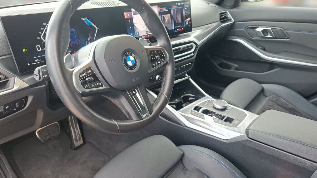 BMW Serii 3, 320
