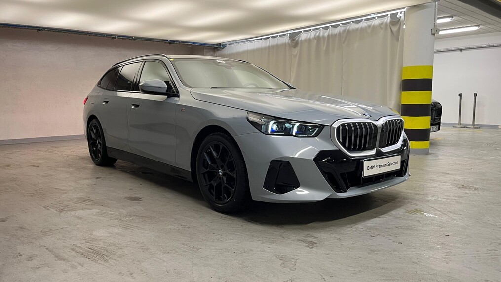 BMW Serii 5, 520