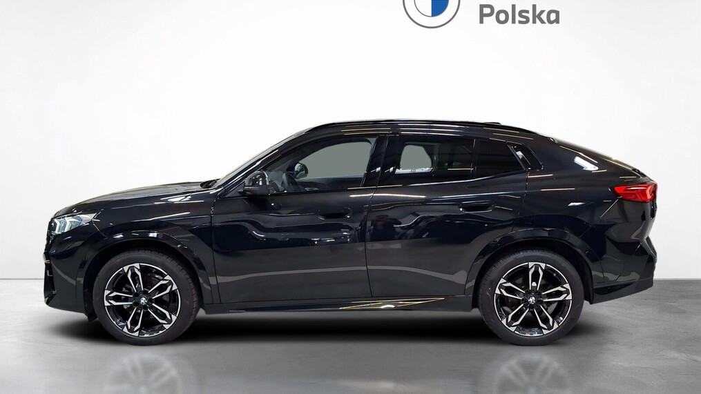 BMW iX2