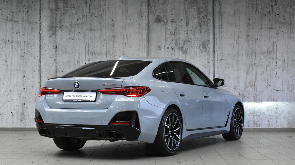 BMW Serii 4, 440