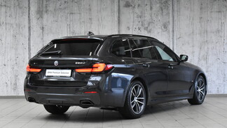 BMW Serii 5, 520