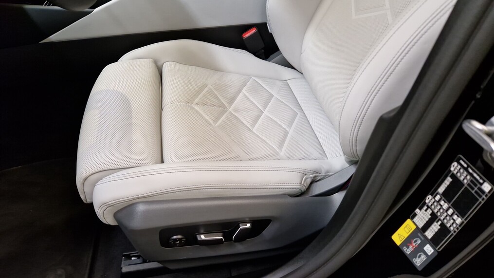 BMW Serii 5, 530