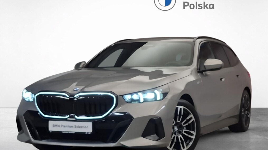 BMW Serii 5, 520