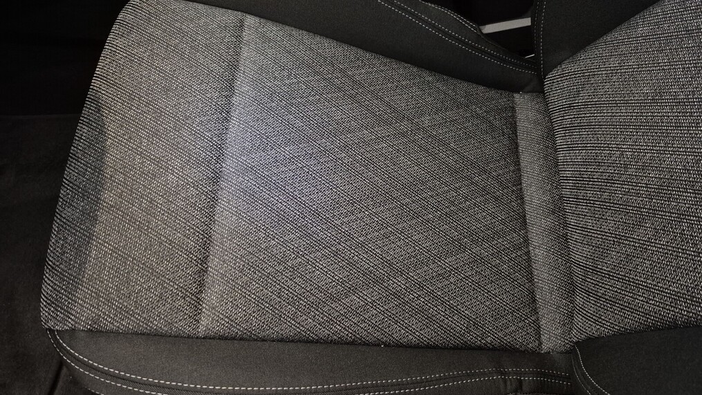 BMW Serii 2, 220