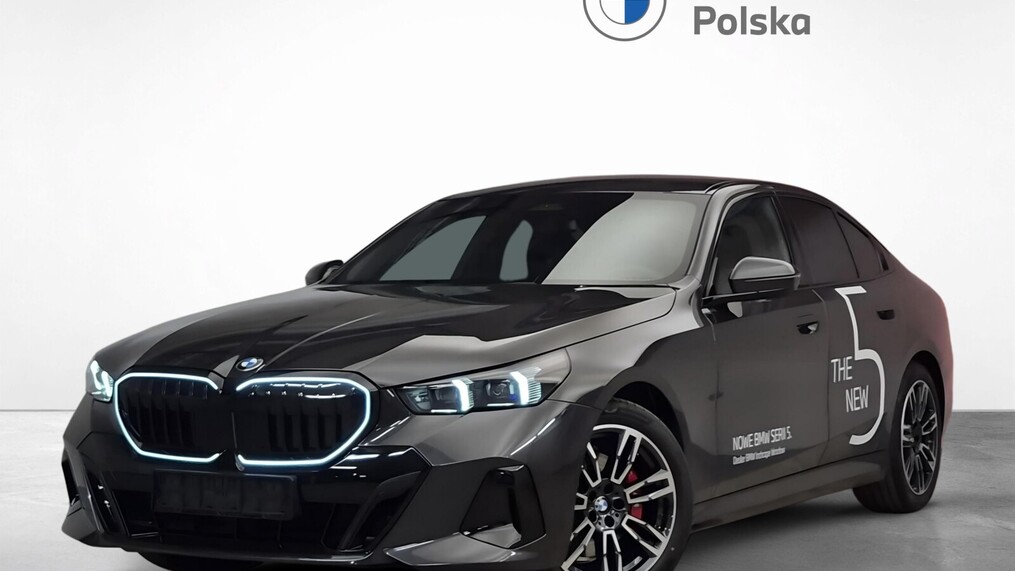 BMW Serii 5, 520