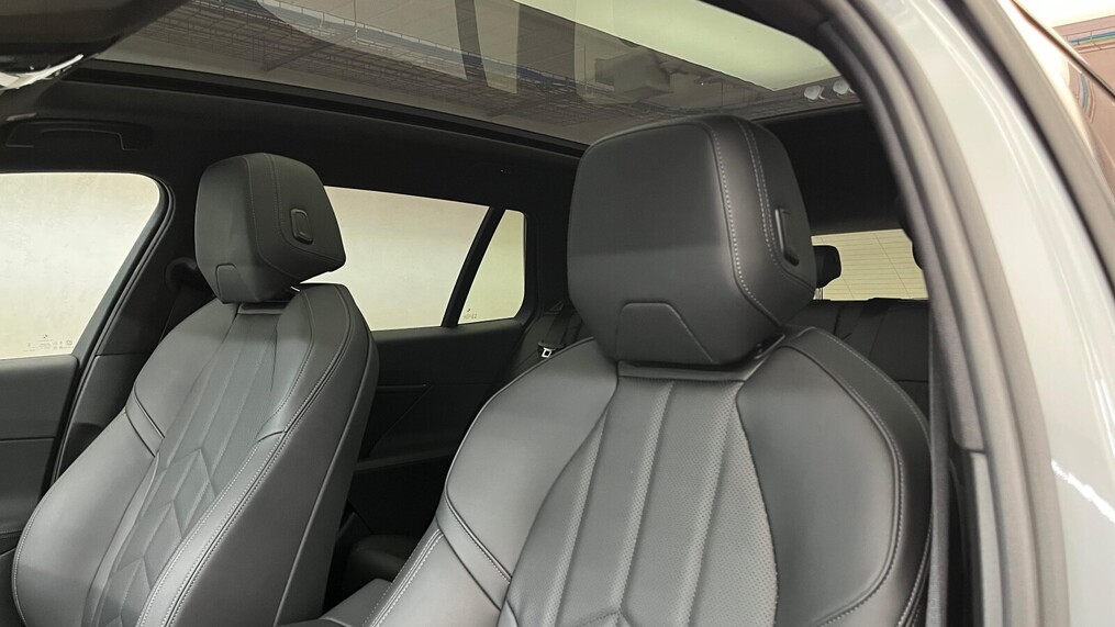BMW Serii 5, 520