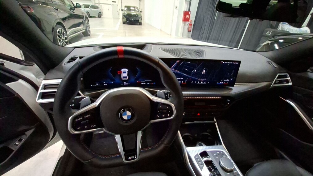 BMW Serii 3, 340