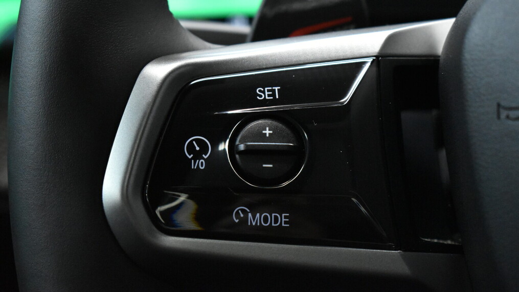 BMW Serii 5, 520