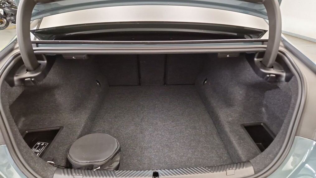 BMW Serii 5, 520
