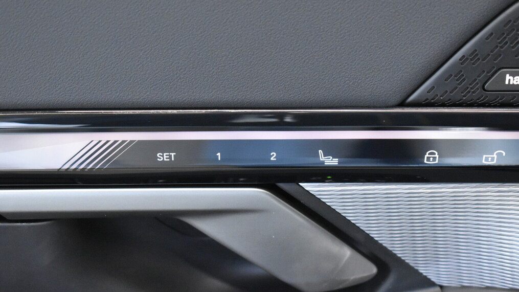 BMW Serii 5, 520