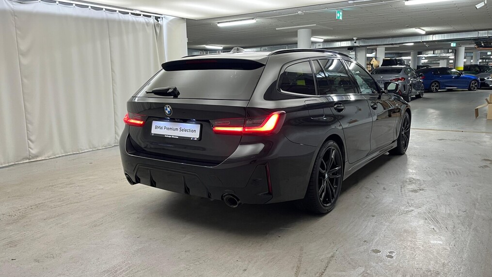 BMW Serii 3, 320