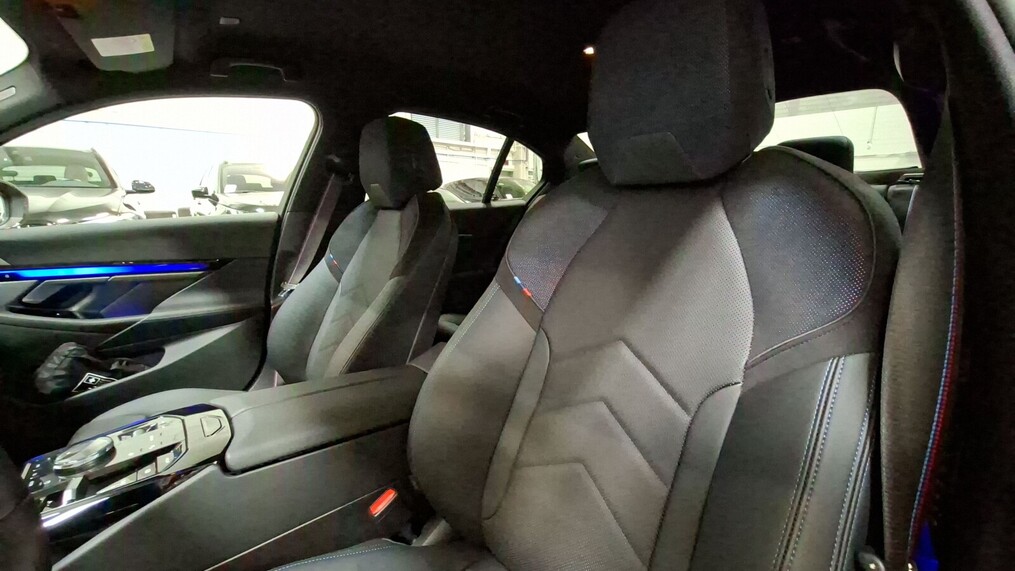 BMW Serii 5, 550