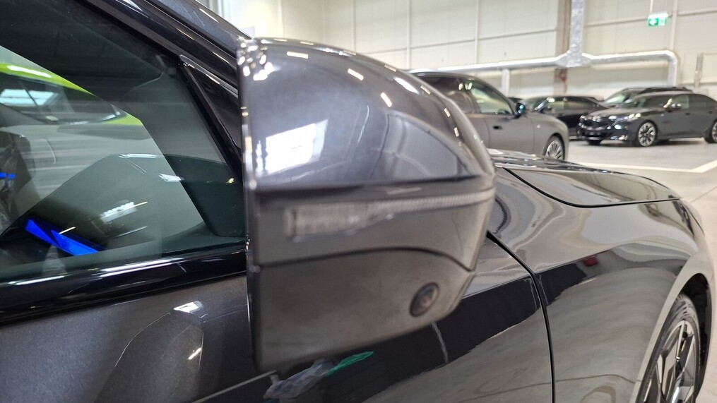 BMW Serii 5, 550