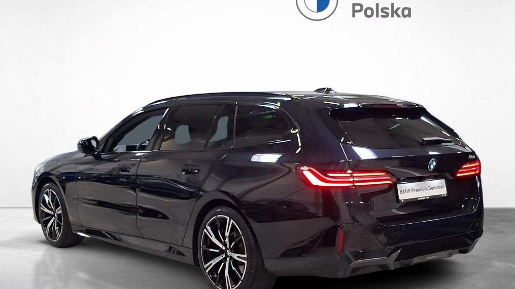 BMW Serii 5, 520