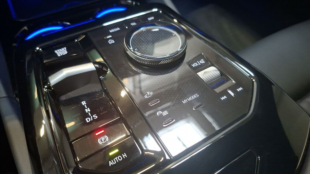 BMW Serii 5, 550