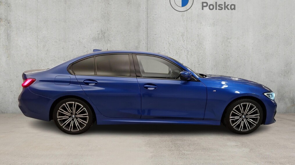 BMW Serii 3, 320