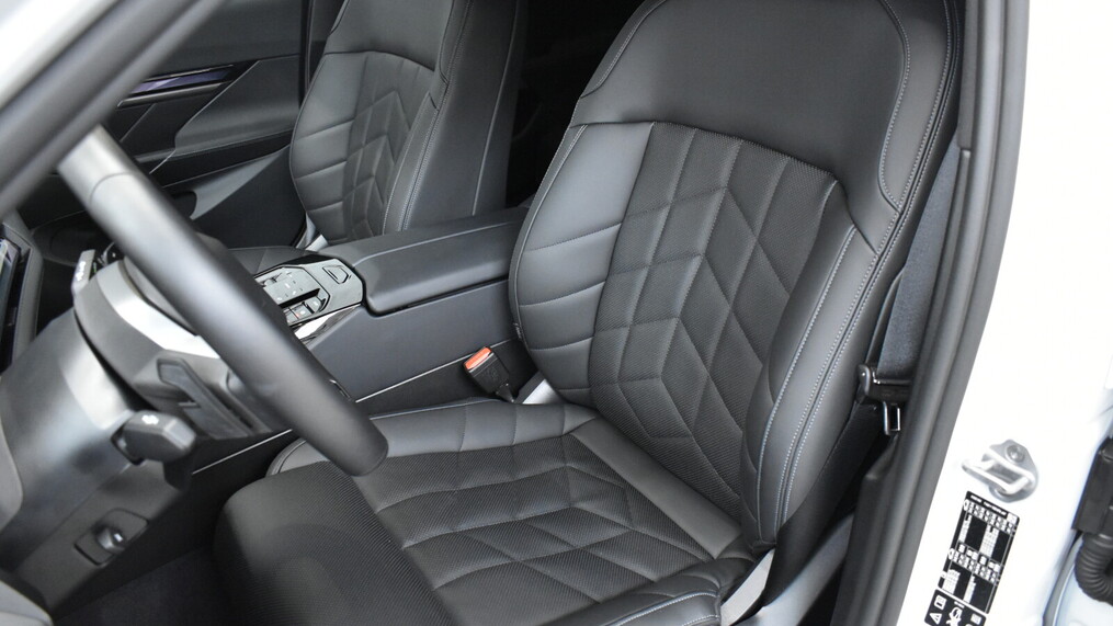BMW Serii 5, 520