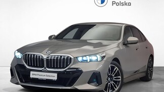 BMW Serii 5, 520