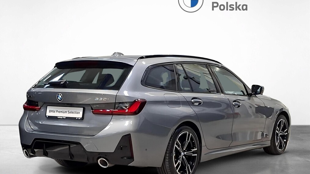 BMW Serii 3, 330