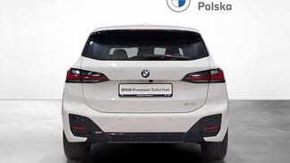 BMW Serii 2, 218