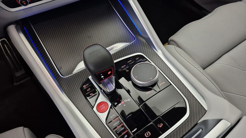 BMW XM