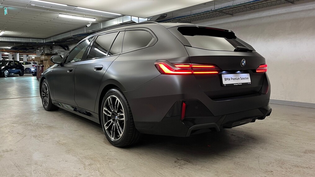 BMW Serii 5, 520