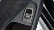 BMW Serii 3, 330