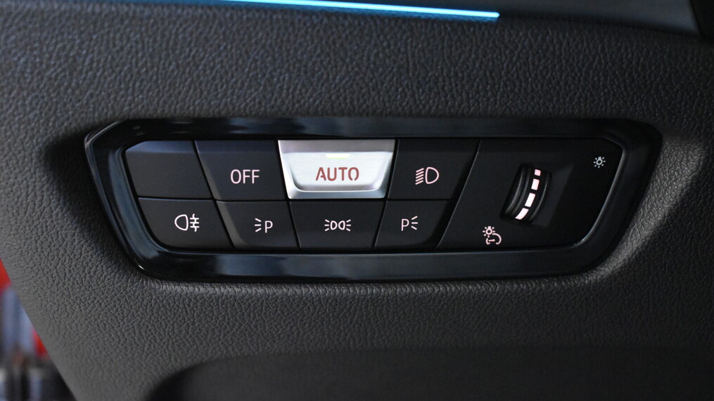BMW Serii 3, 340