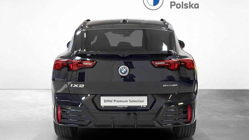 BMW iX2