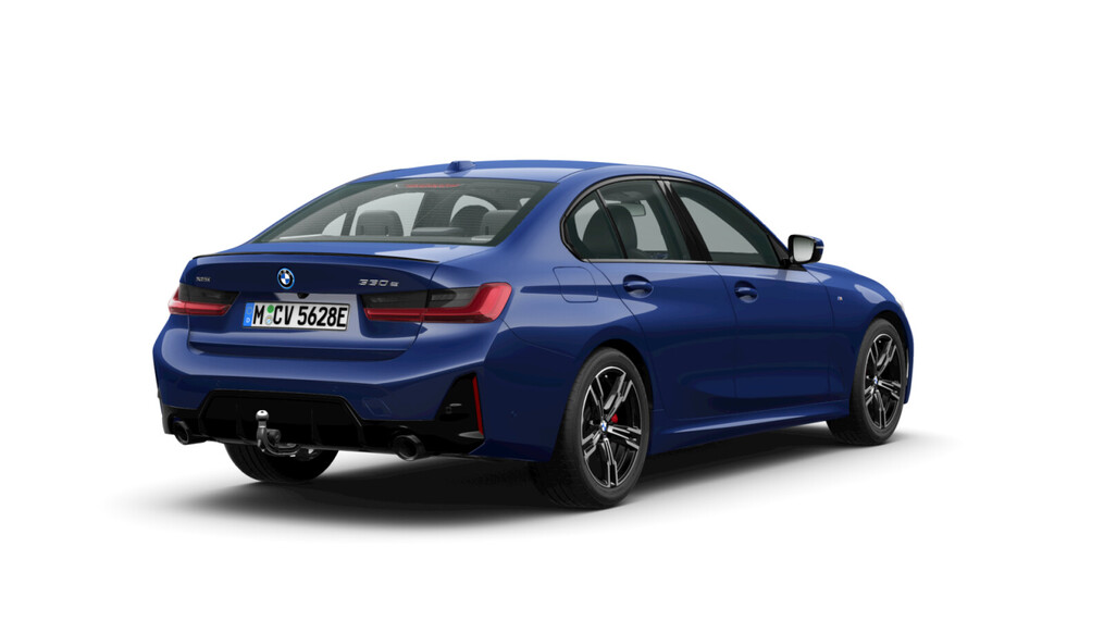 BMW Serii 3, 330