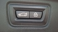 BMW Serii 3, 330