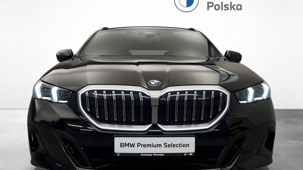 BMW Serii 5, 520