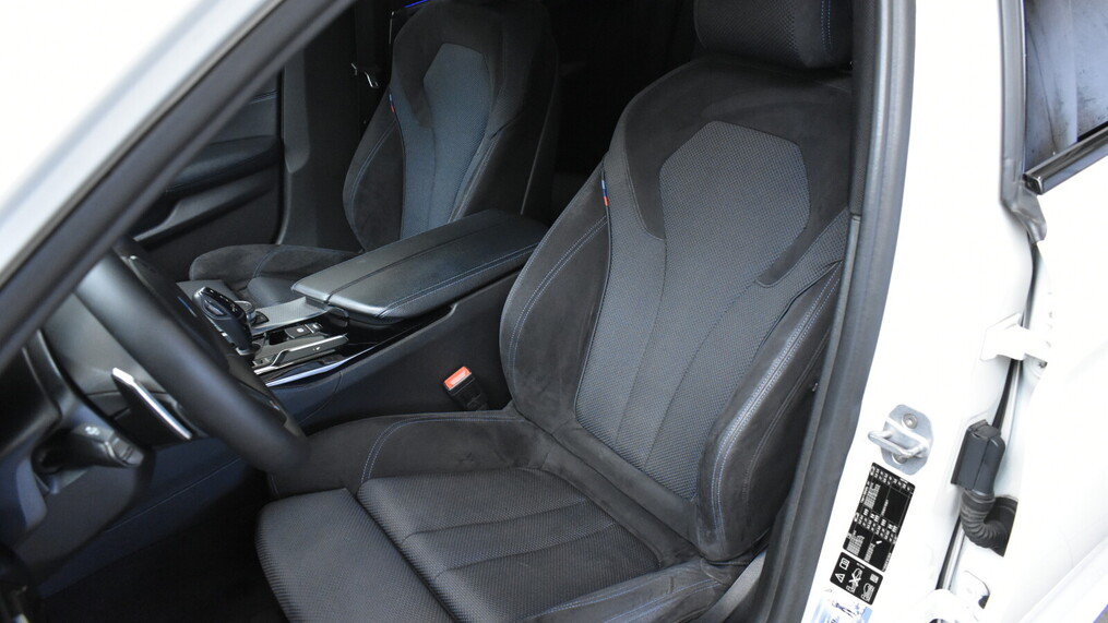 BMW Serii 5, 520