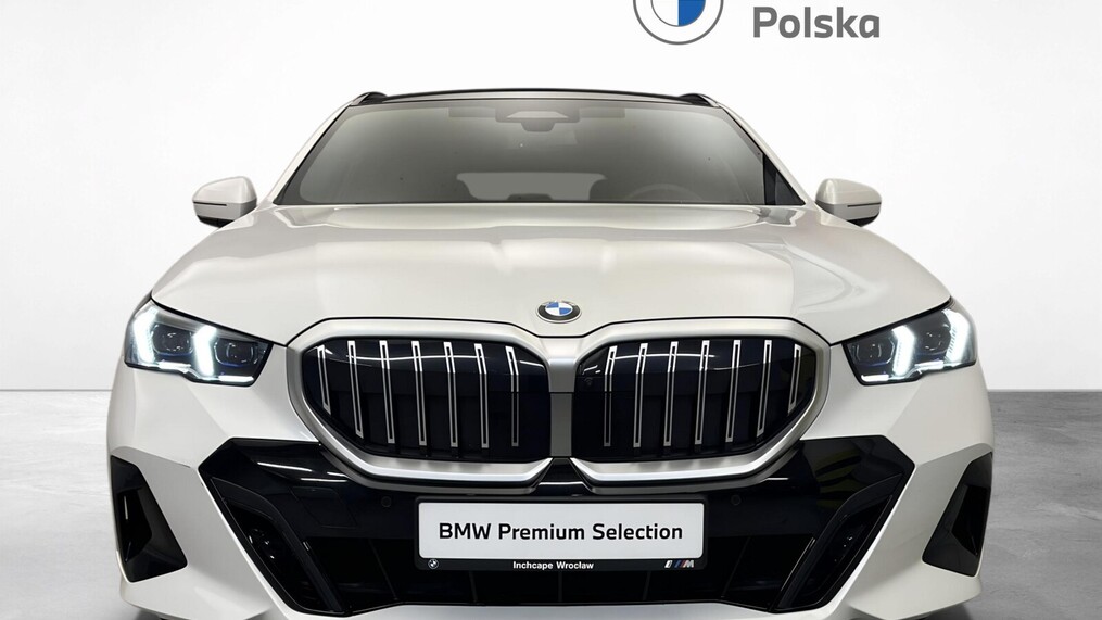 BMW Serii 5, 520