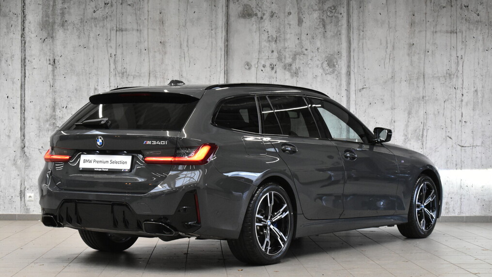 BMW Serii 3, 340