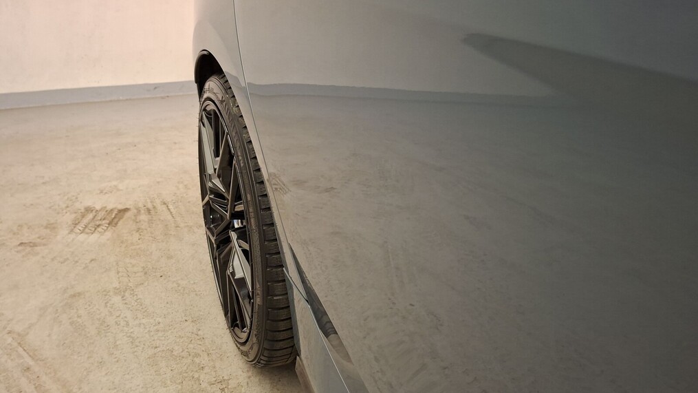 BMW Serii 2, 235