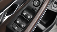 BMW Serii 3, 320