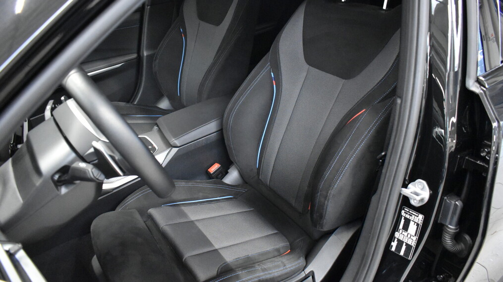 BMW Serii 3, 320