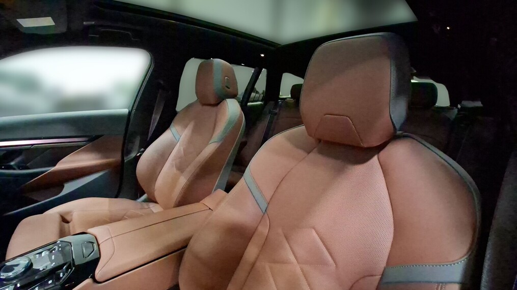 BMW Serii 5, 550