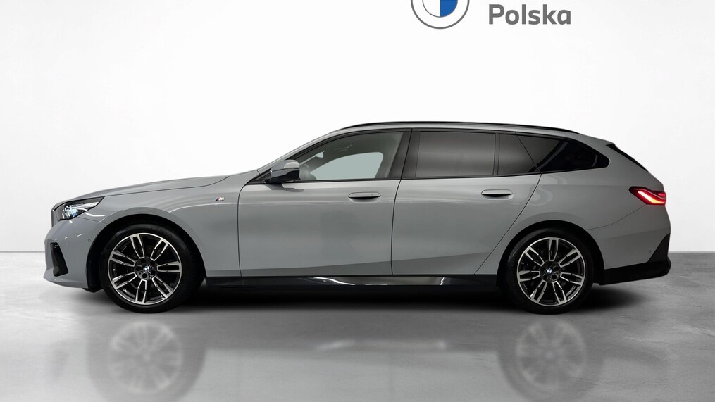 BMW Serii 5, 520